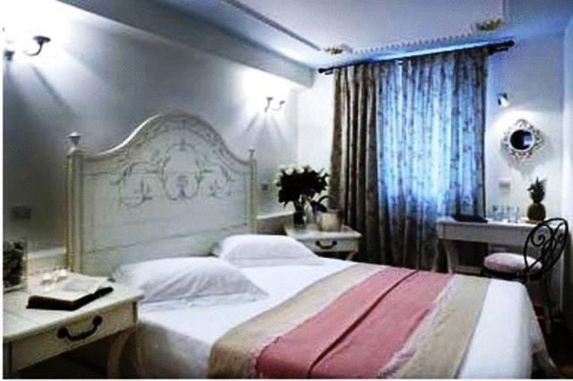 Hotel Arhontiko Pepos Nafpaktos Esterno foto