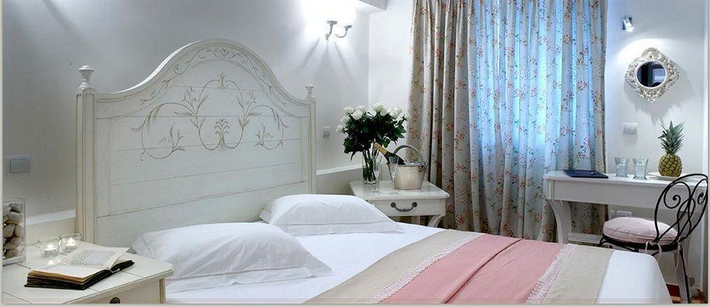 Hotel Arhontiko Pepos Nafpaktos Esterno foto