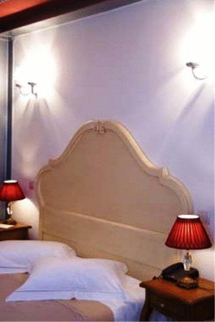 Hotel Arhontiko Pepos Nafpaktos Esterno foto