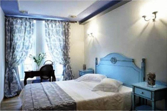 Hotel Arhontiko Pepos Nafpaktos Esterno foto