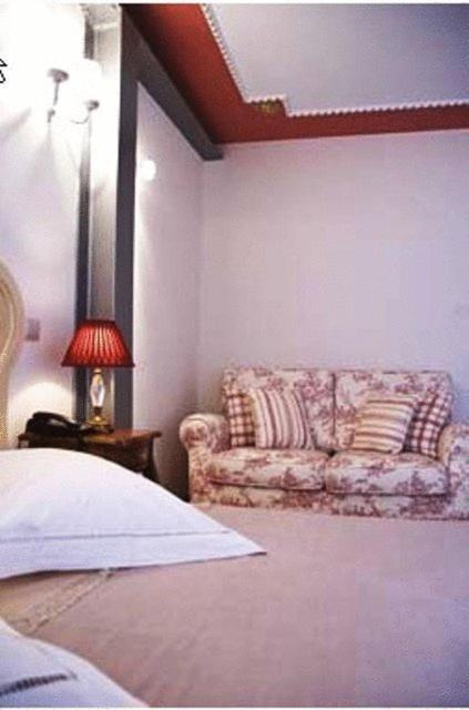 Hotel Arhontiko Pepos Nafpaktos Esterno foto